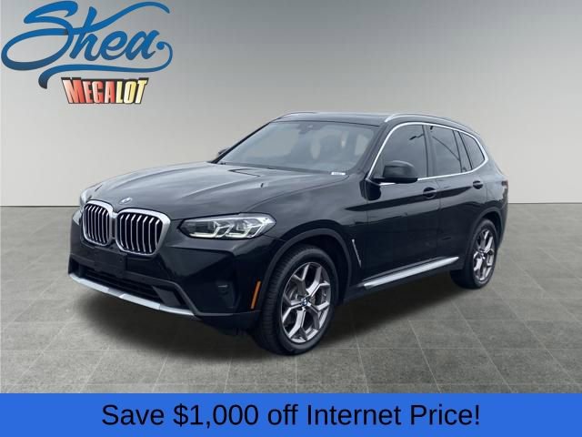 Used 2023 BMW X3 xDrive30i AWD/4WD image 1