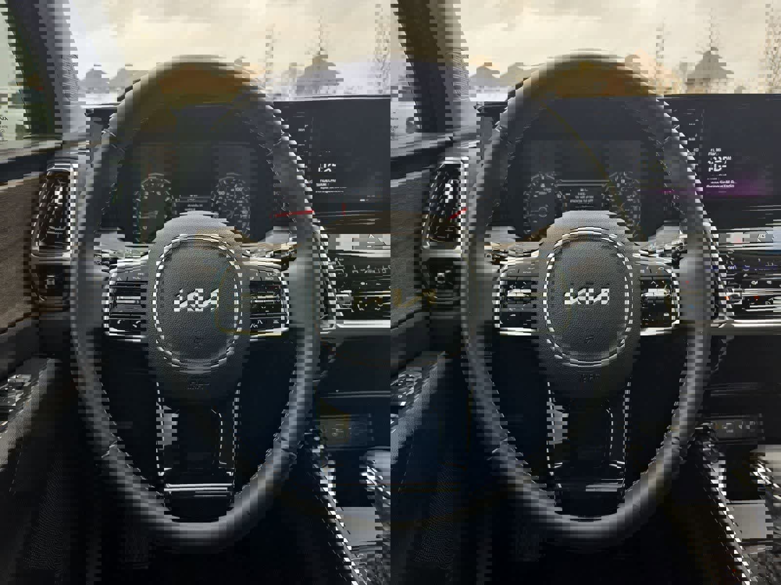 Certified 2023 Kia Sorento EX w/ Panoramic Sunroof Package image 22