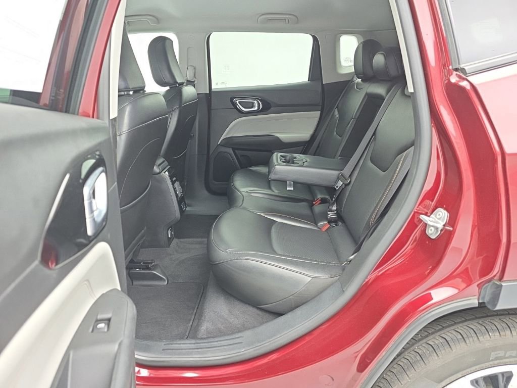 Used 2022 Jeep Compass Limited AWD/4WD image 42