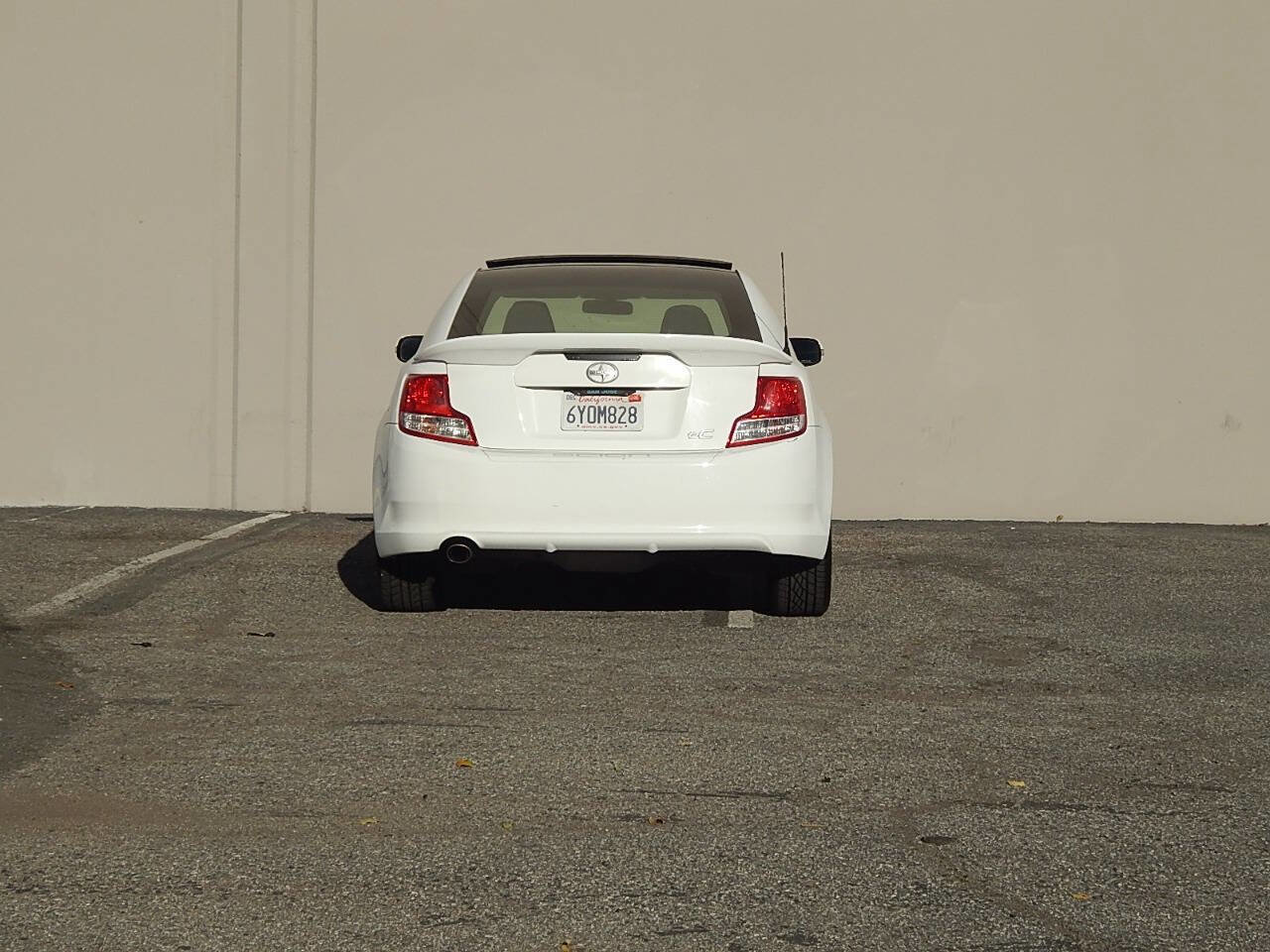 Used 2013 Scion tC image 3