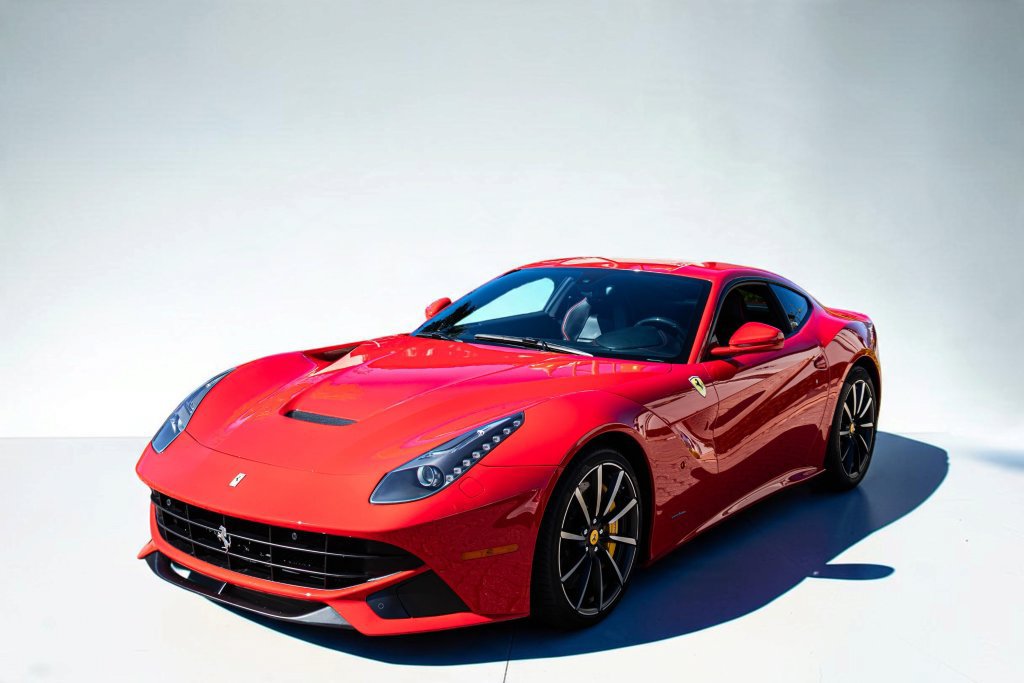 Used 2014 Ferrari F12 Berlinetta RWD image 10