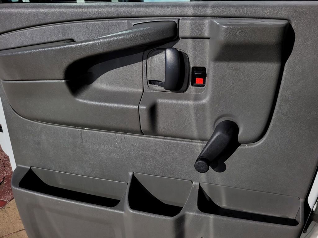 Used 2012 Chevrolet Express 2500 w/ Cold Climate Package image 14