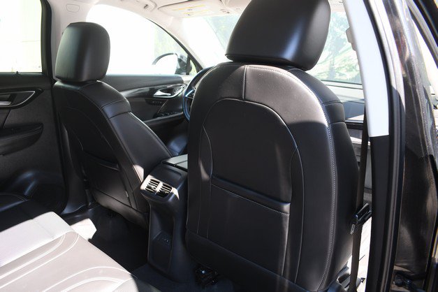 Used 2024 Buick Envision Preferred AWD/4WD image 27