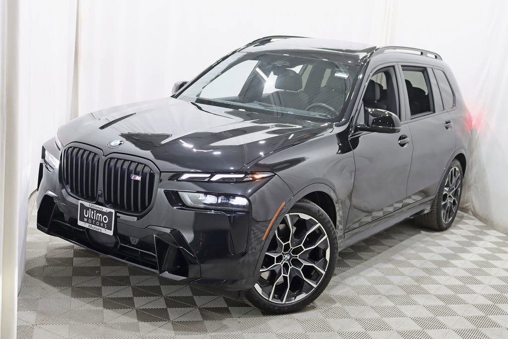 Used 2024 BMW X7 M60i w/ Executive Package image 5