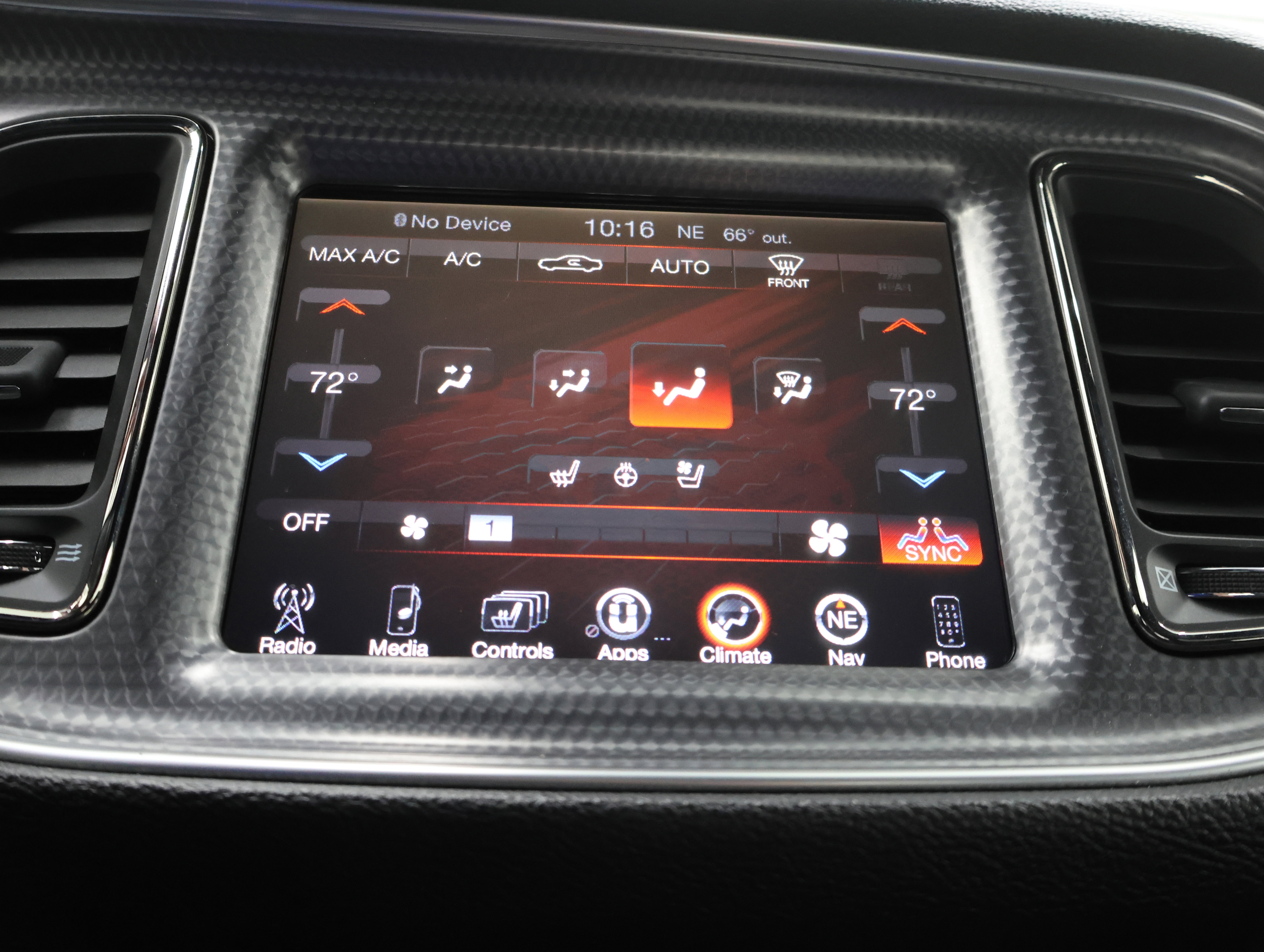 Used 2015 Dodge Challenger SRT Hellcat image 47