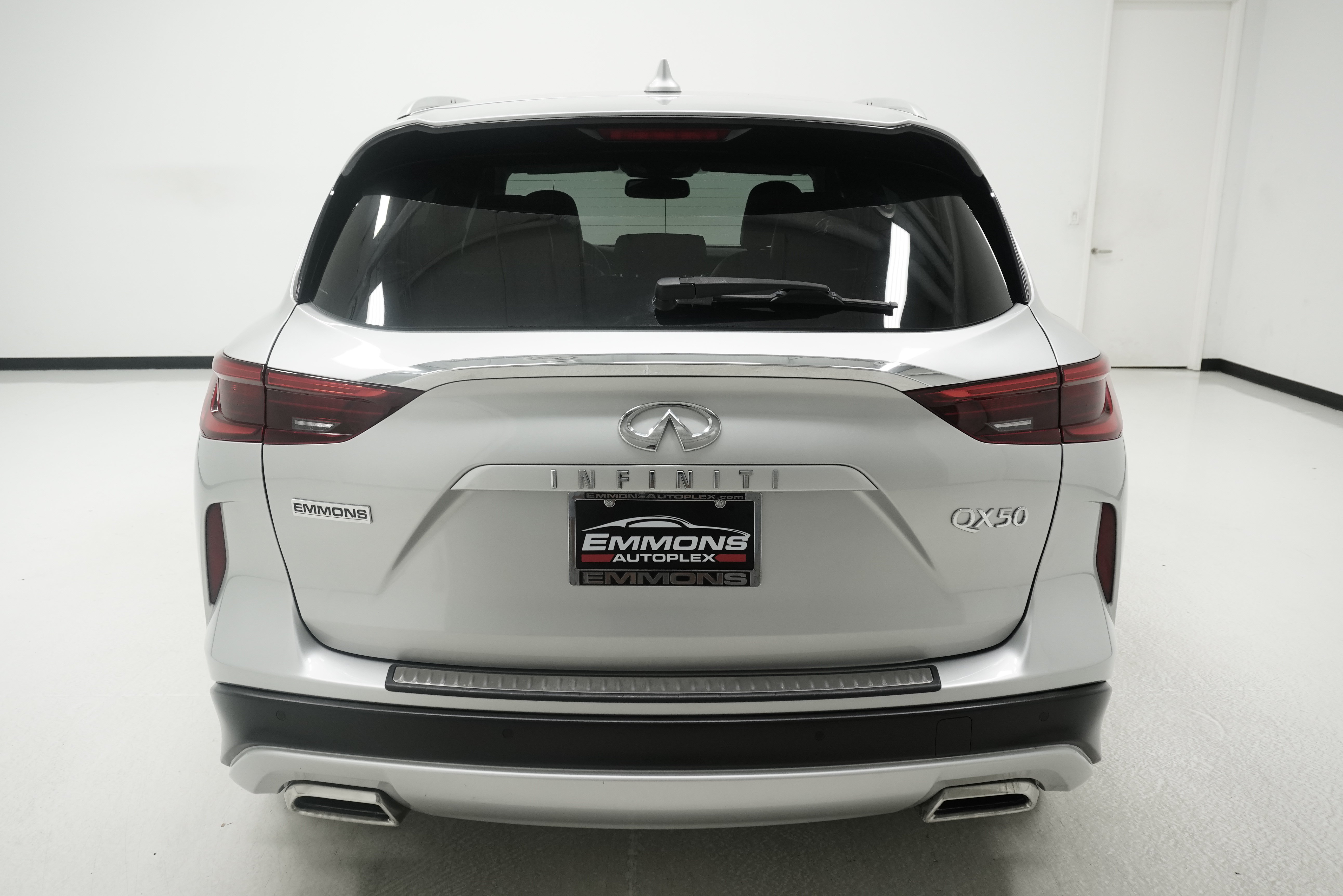 Used 2019 INFINITI QX50 Essential w/ Premium Heat Package FWD image 5
