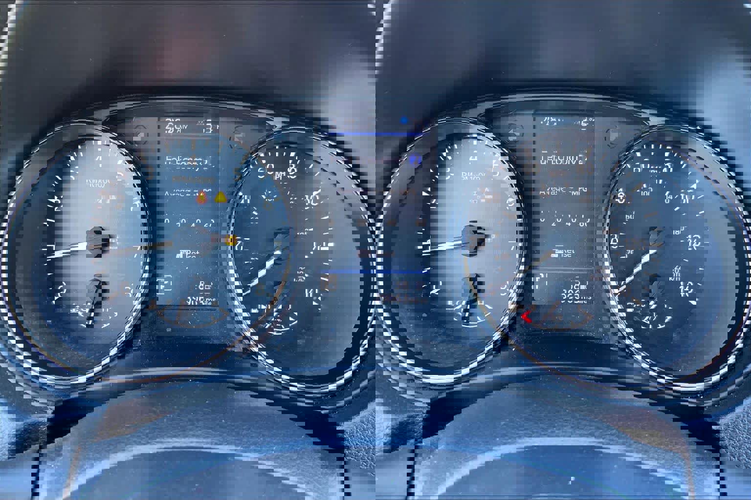 Used 2022 Nissan Rogue Sport S image 25