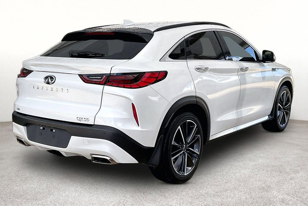 Used 2024 INFINITI QX55 Essential AWD/4WD image 2