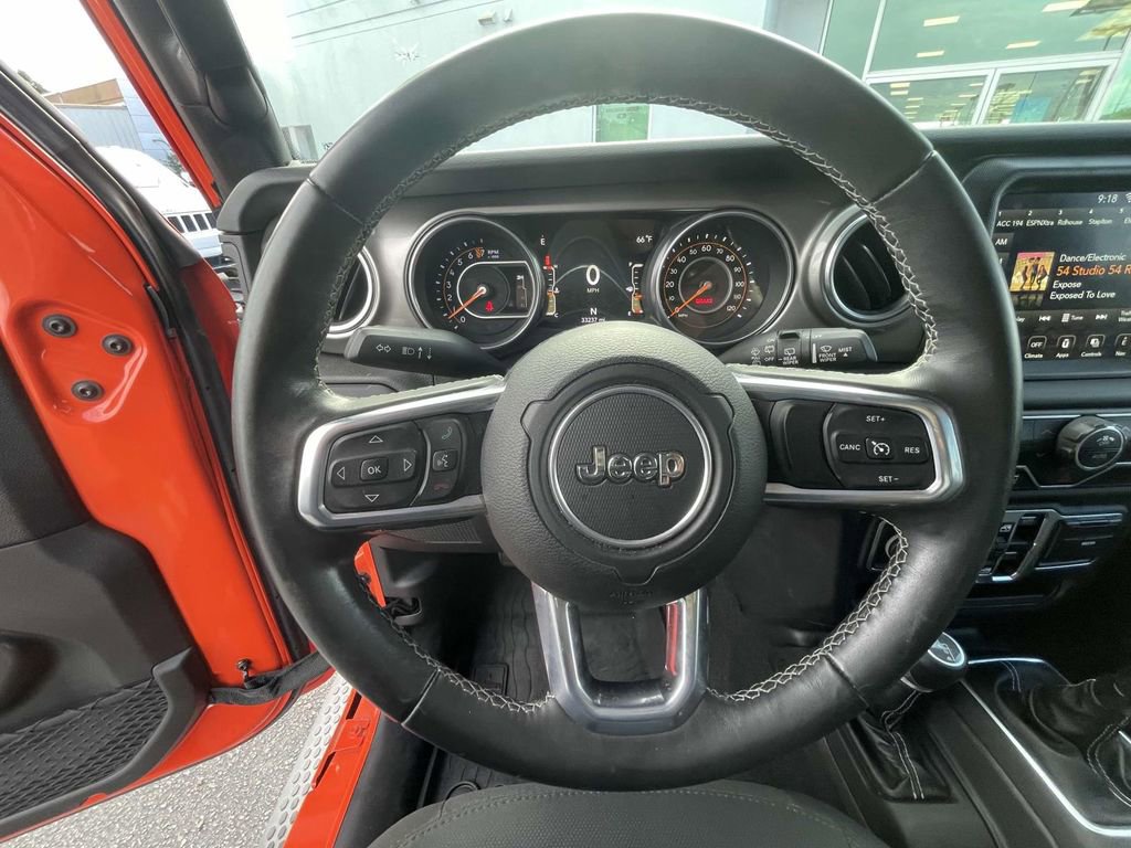 Used 2018 Jeep Wrangler Unlimited Sahara image 18