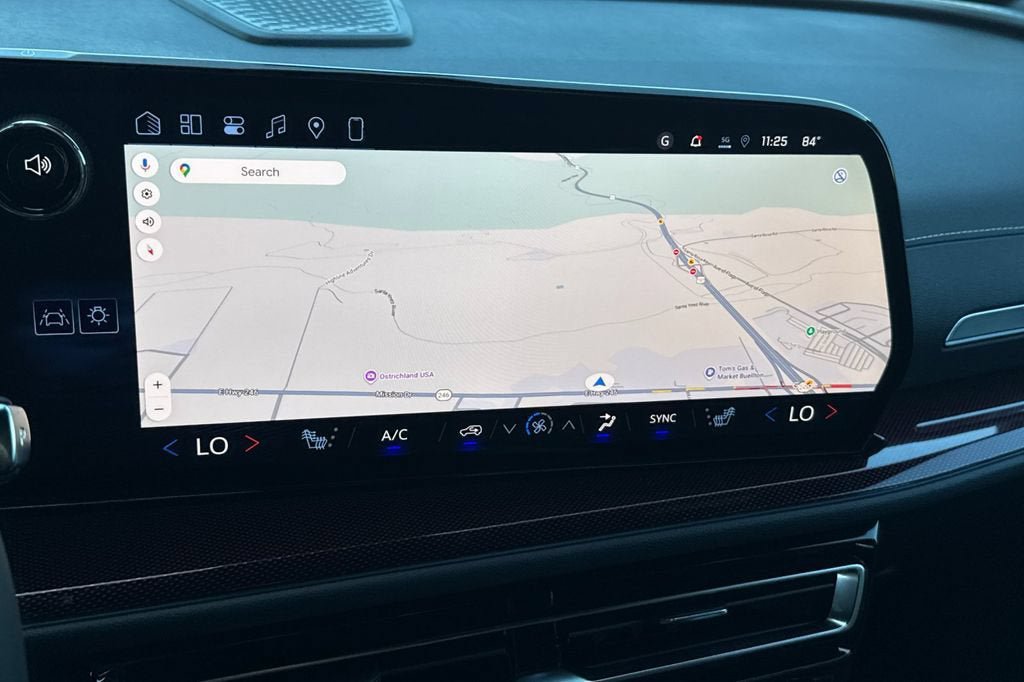 New 2026 Chevrolet Traverse Z71 w/ Enhanced Driving Package AWD/4WD image 20