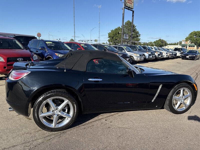 Used 2007 Saturn Sky Red Line image 8