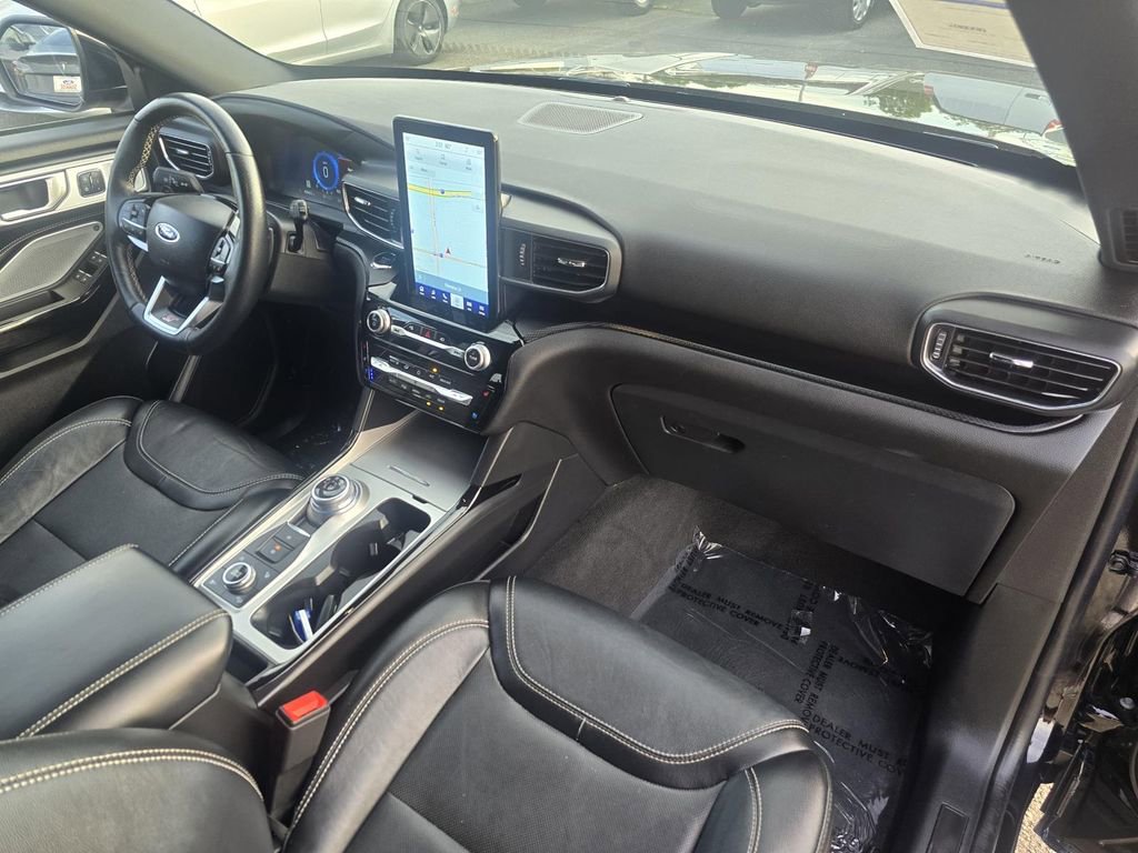 Certified 2022 Ford Explorer ST w/ Equipment Group 401A image 33