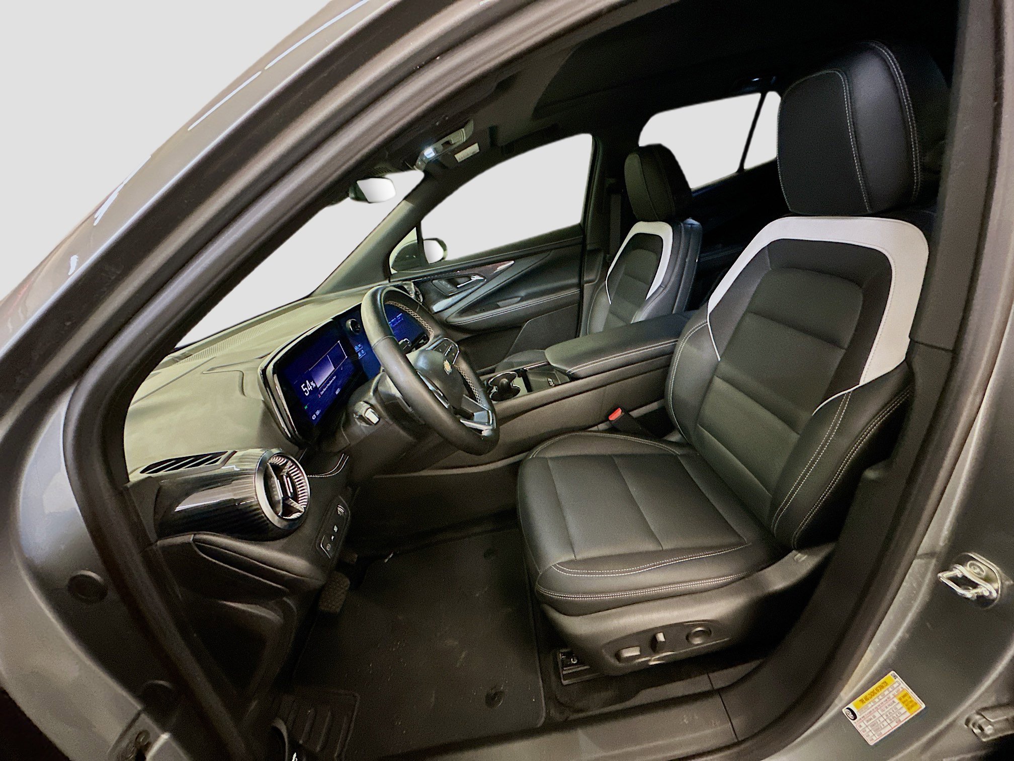 Used 2024 Chevrolet Blazer EV LT image 13