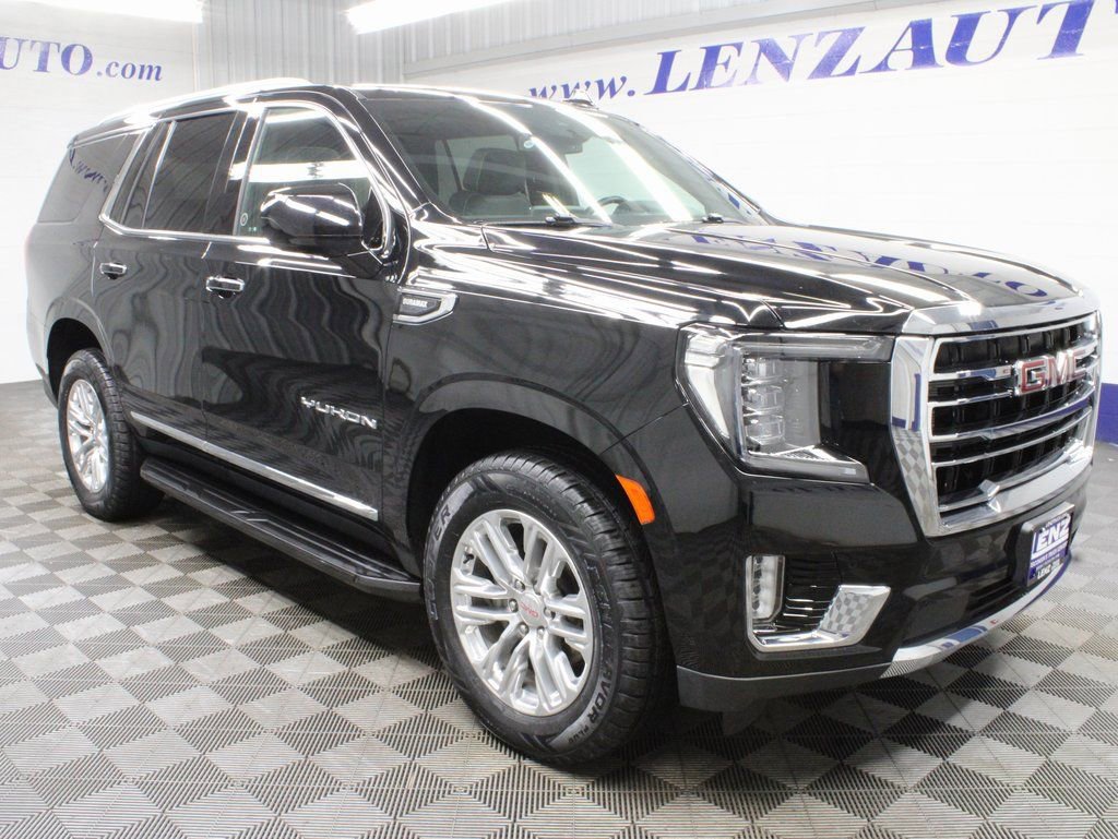 Used 2023 GMC Yukon SLT w/ Max Trailering Package image 3