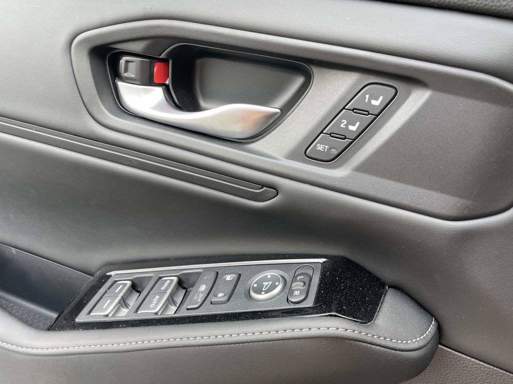 Used 2024 Honda Accord Touring image 19