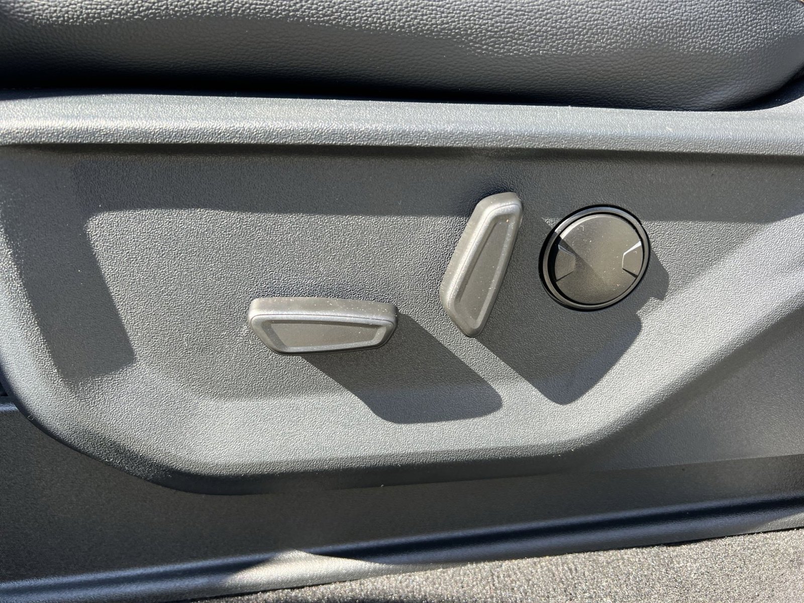 New 2026 Ford F350 Lariat AWD/4WD image 14