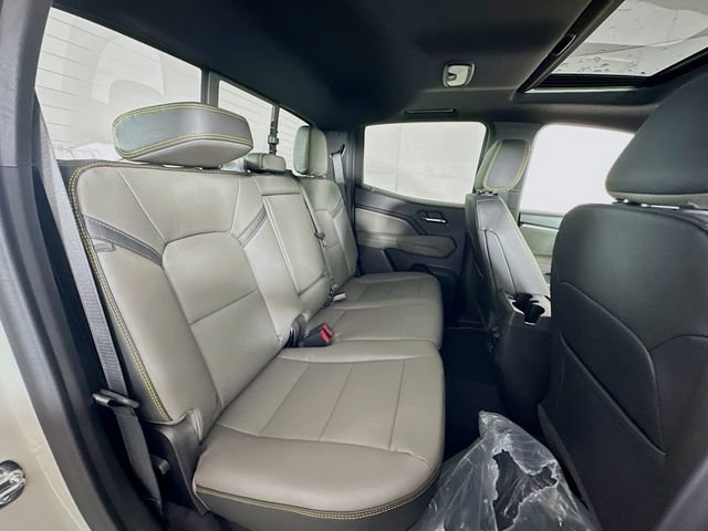 New 2026 Chevrolet Colorado ZR2 w/ Technology Package image 29