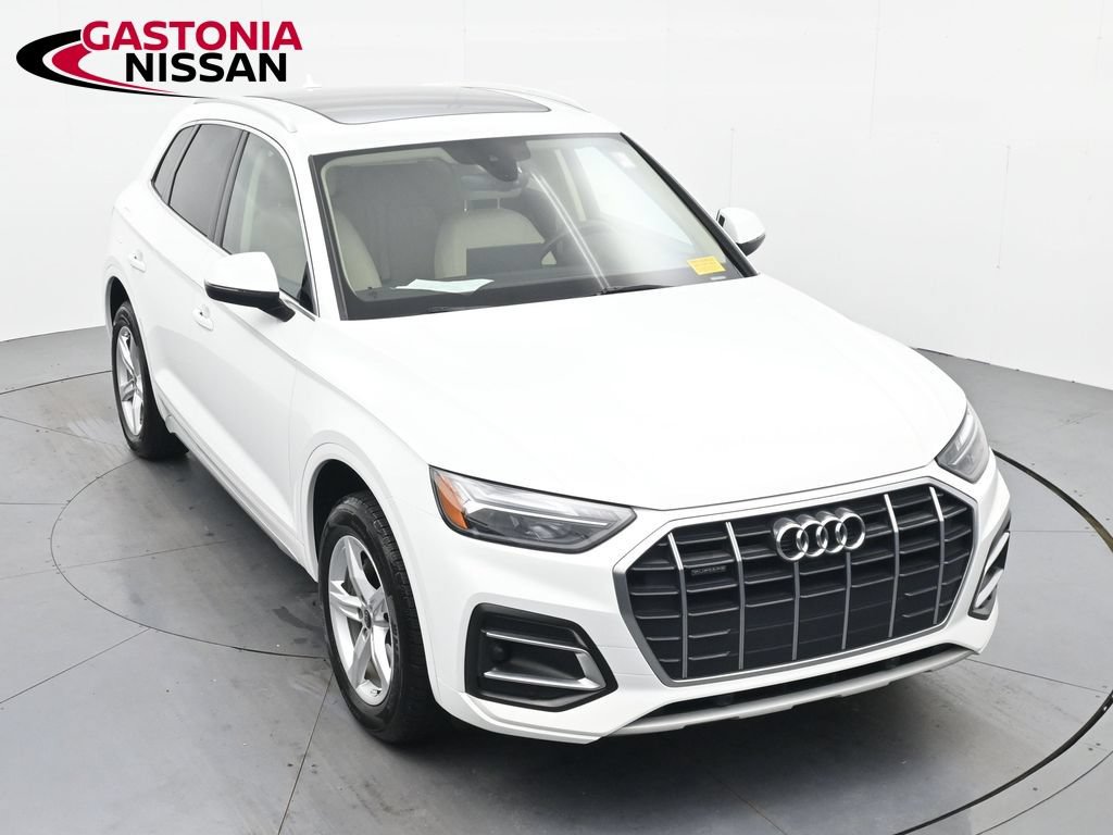 Used 2023 Audi Q5 2.0T Premium w/ Convenience Package AWD/4WD image 26