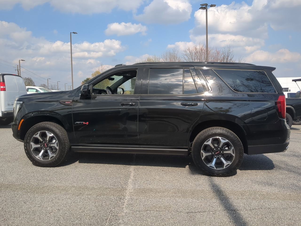 New 2026 GMC Yukon AT4 Ultimate image 5