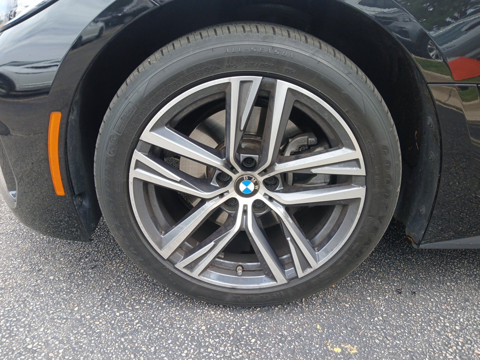 Used 2024 BMW 430i Gran Coupe xDrive w/ Premium Package AWD/4WD image 28