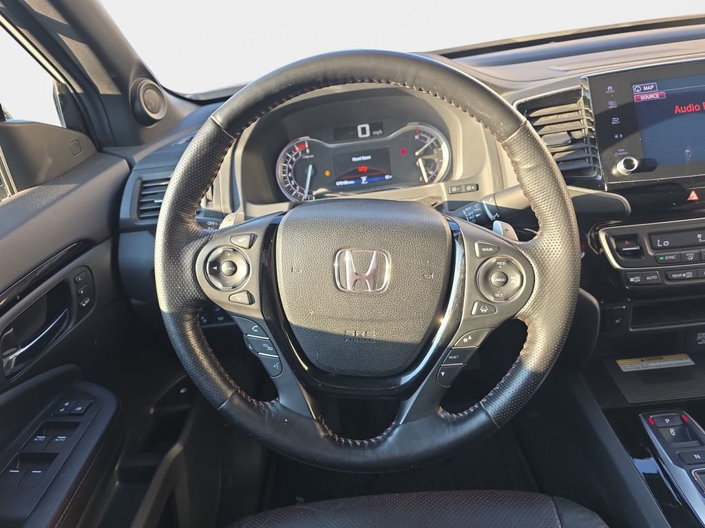 Certified 2023 Honda Ridgeline Black Edition image 11