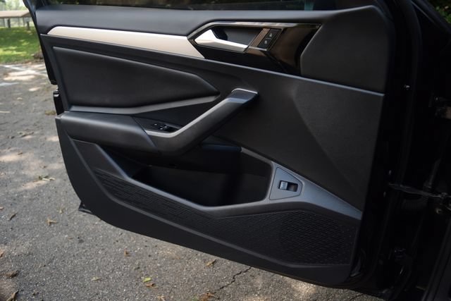 Used 2020 Volkswagen Jetta R-Line FWD image 18