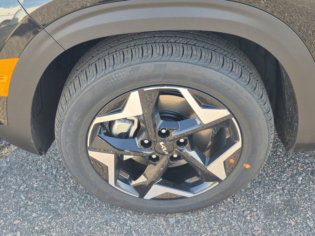 New 2026 Kia Seltos EX image 17