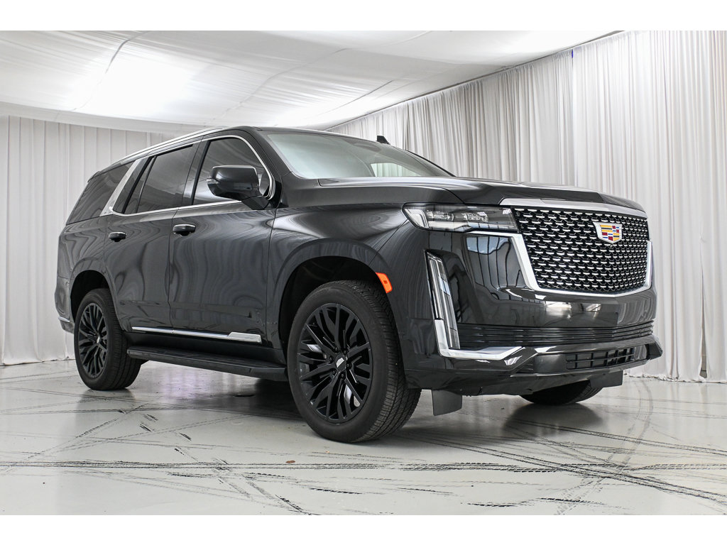 Used 2023 Cadillac Escalade Premium Luxury AWD/4WD image 2