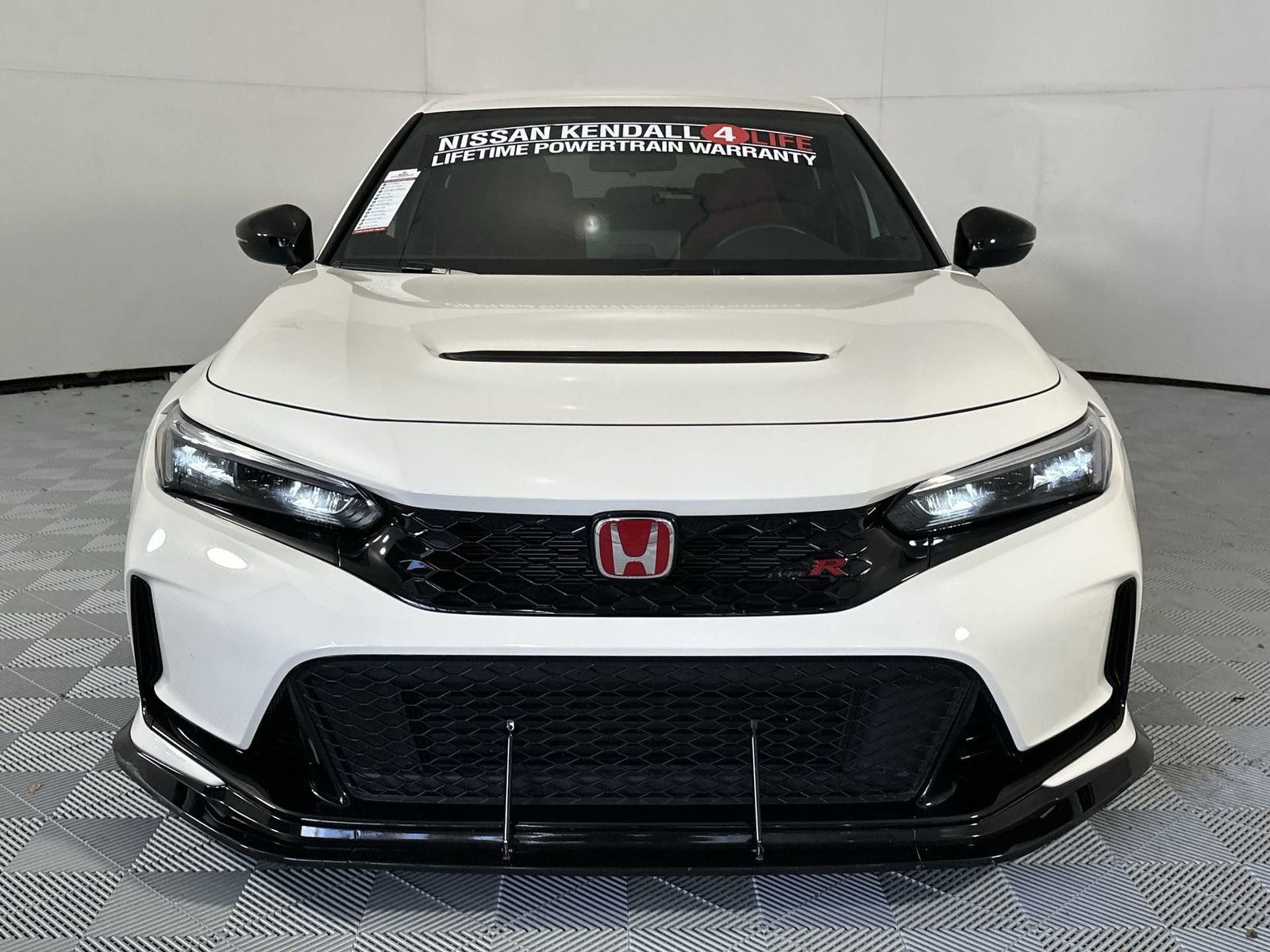 Used 2023 Honda Civic Type R image 3