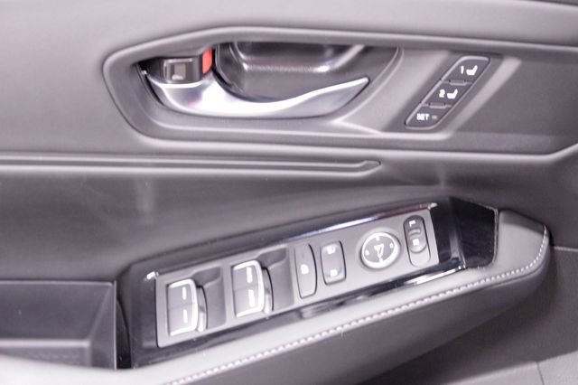 Certified 2025 Honda Accord Touring image 24