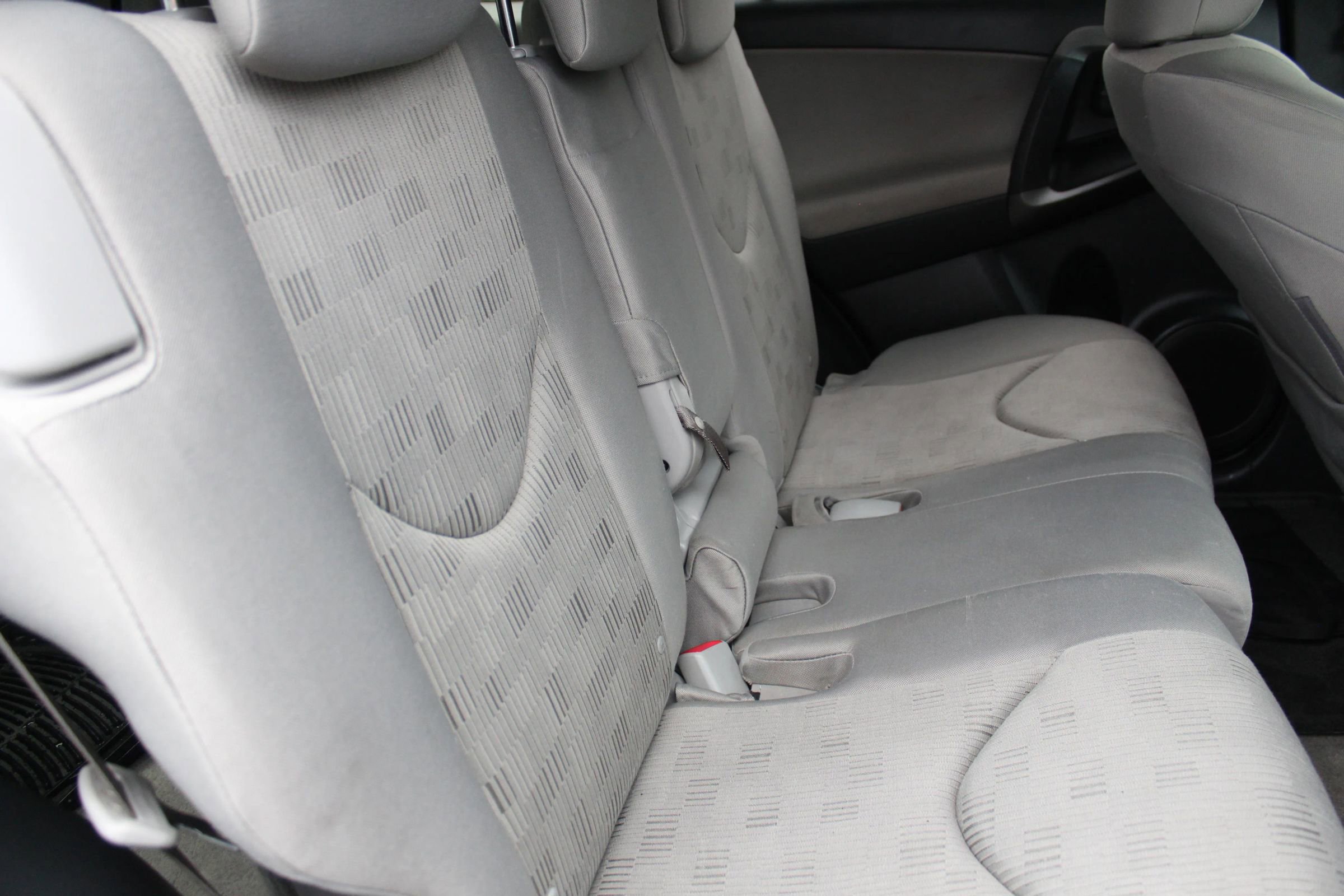 Used 2010 Toyota RAV4 4WD image 15