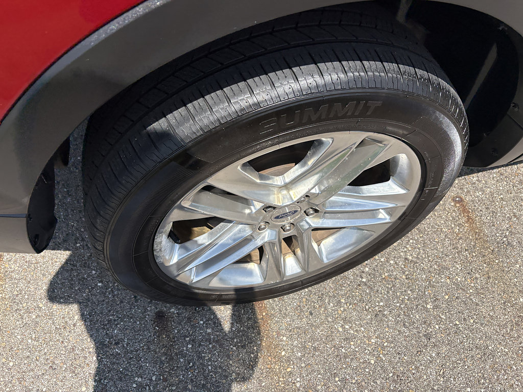 Used 2016 Ford Explorer Limited AWD/4WD image 11