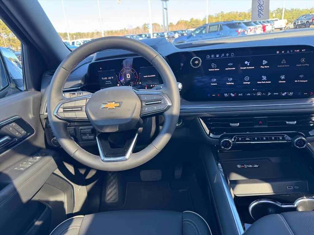 New 2026 Chevrolet Suburban Premier image 9