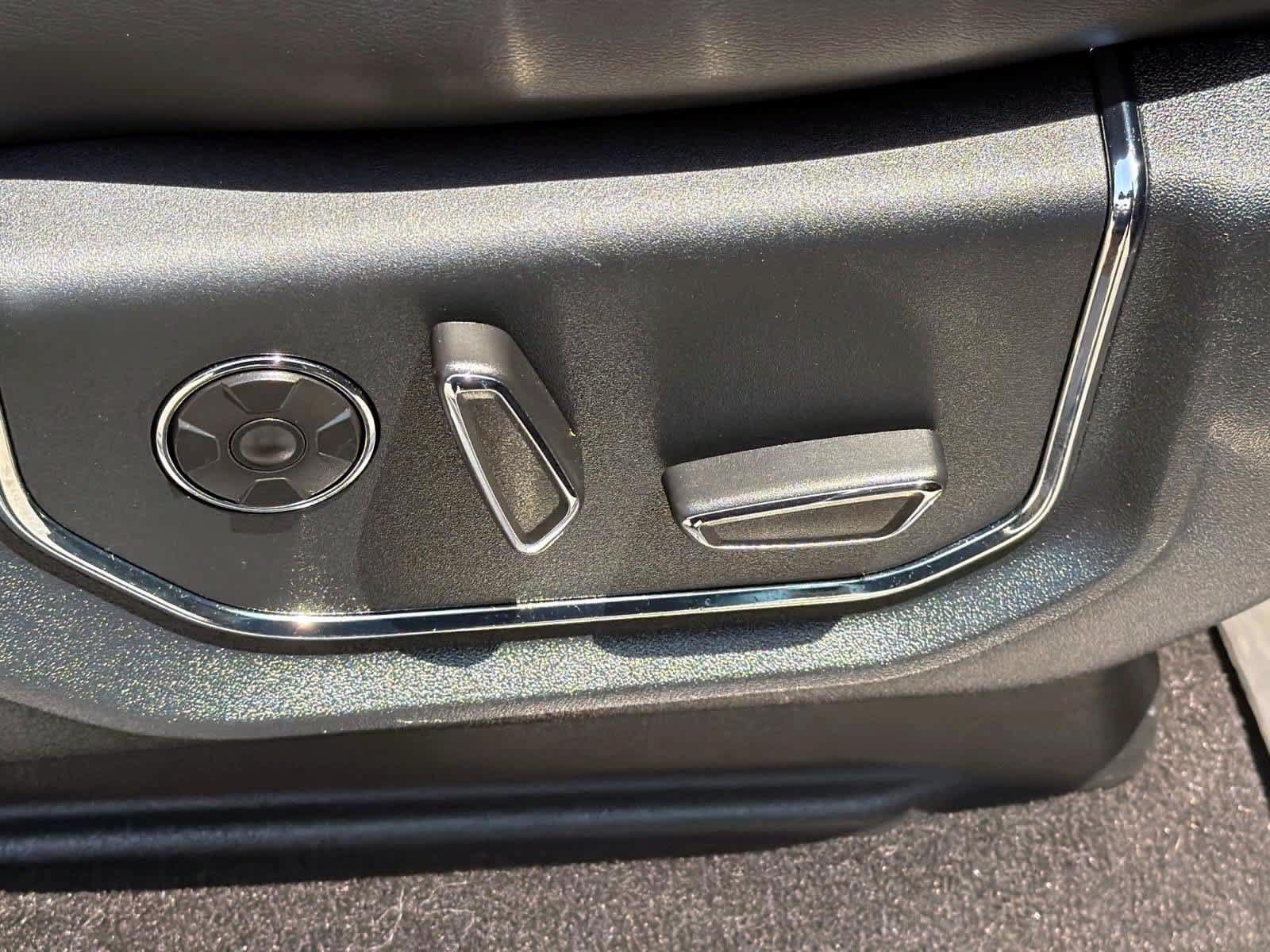 Used 2020 Ford Expedition Platinum AWD/4WD image 10