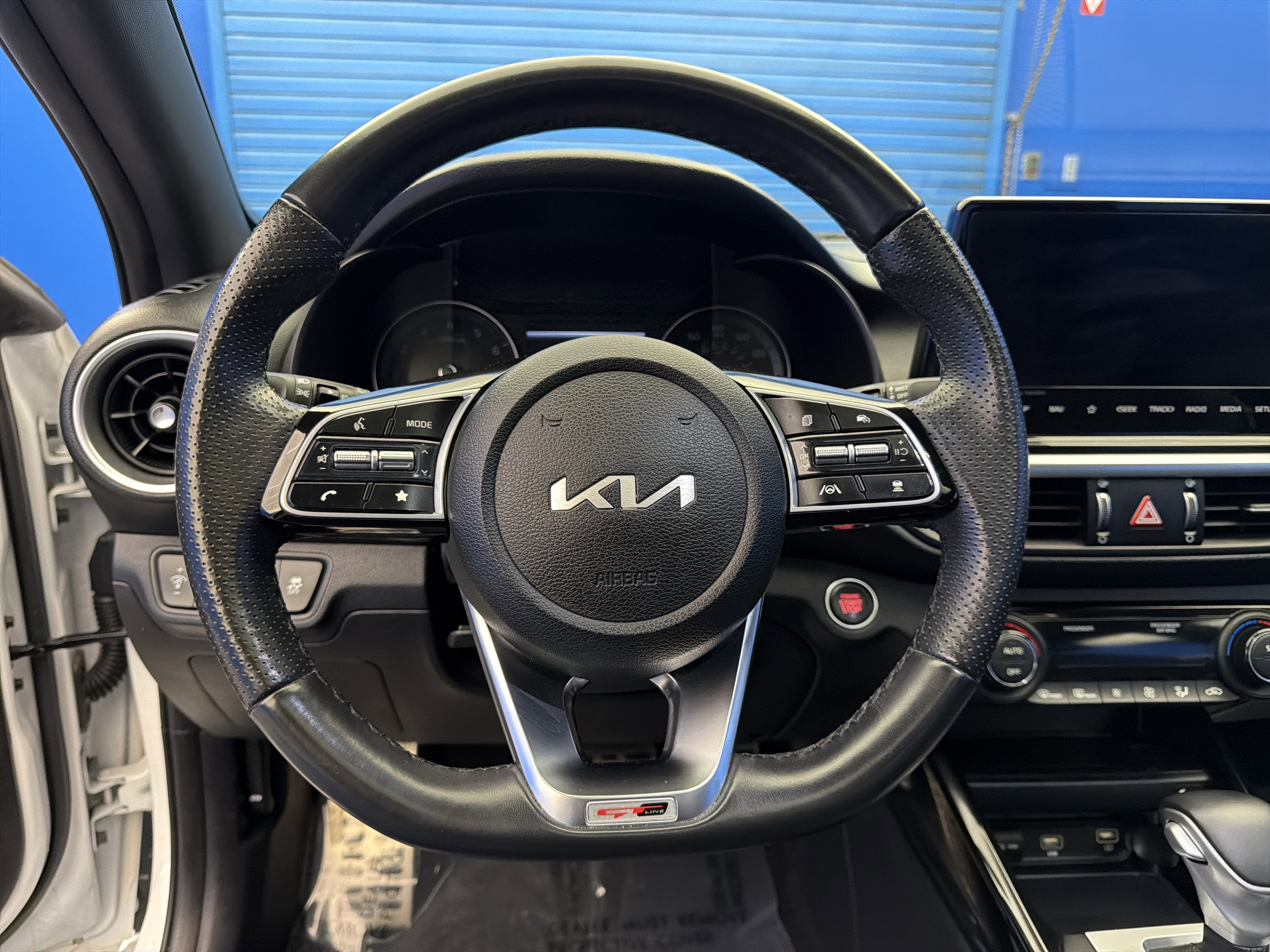 Used 2023 Kia Forte GT-Line w/ GT-Line Premium Package FWD image 13