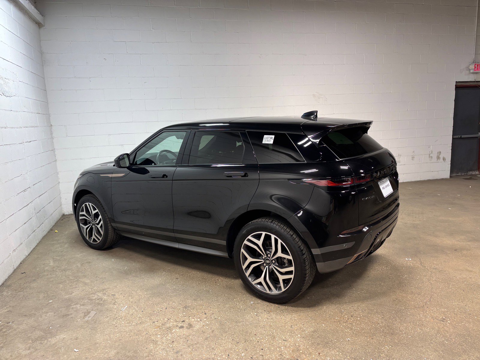 Used 2023 Land Rover Range Rover Evoque R-Dynamic SE AWD/4WD image 10