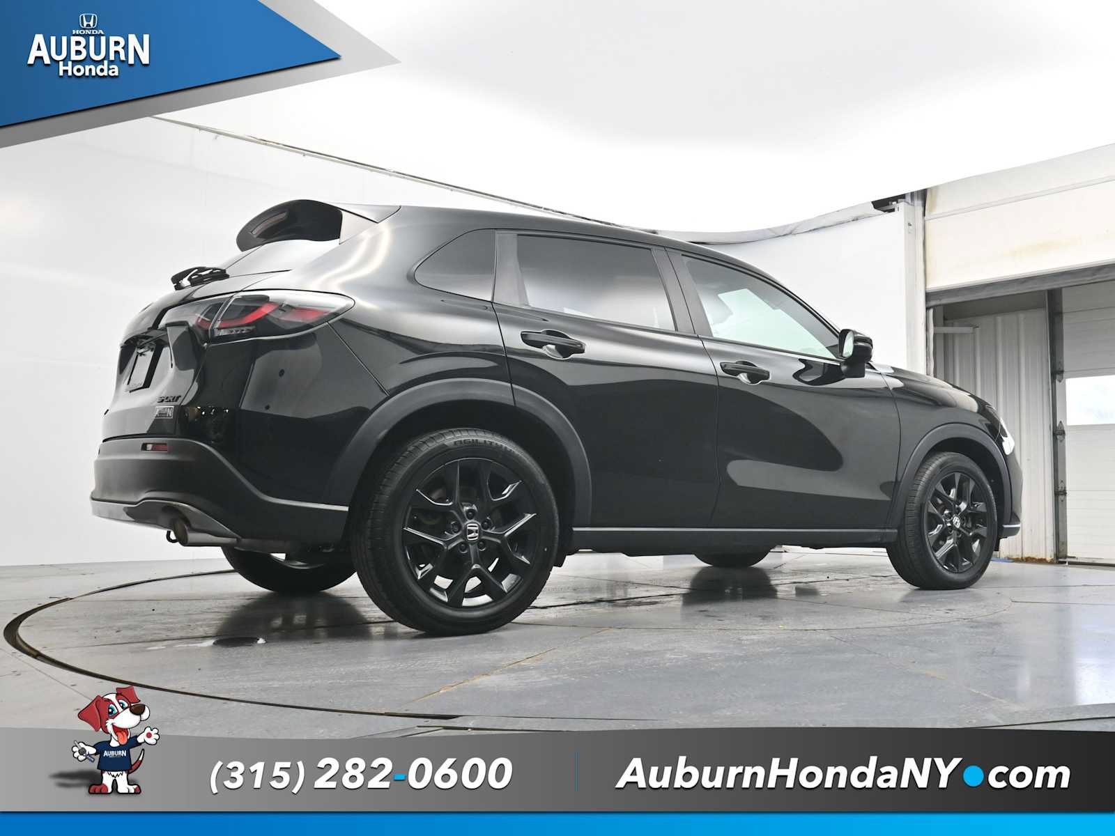 Used 2024 Honda HR-V Sport image 25