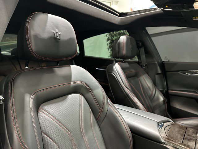 Used 2018 Maserati Quattroporte S Q4 AWD/4WD image 43