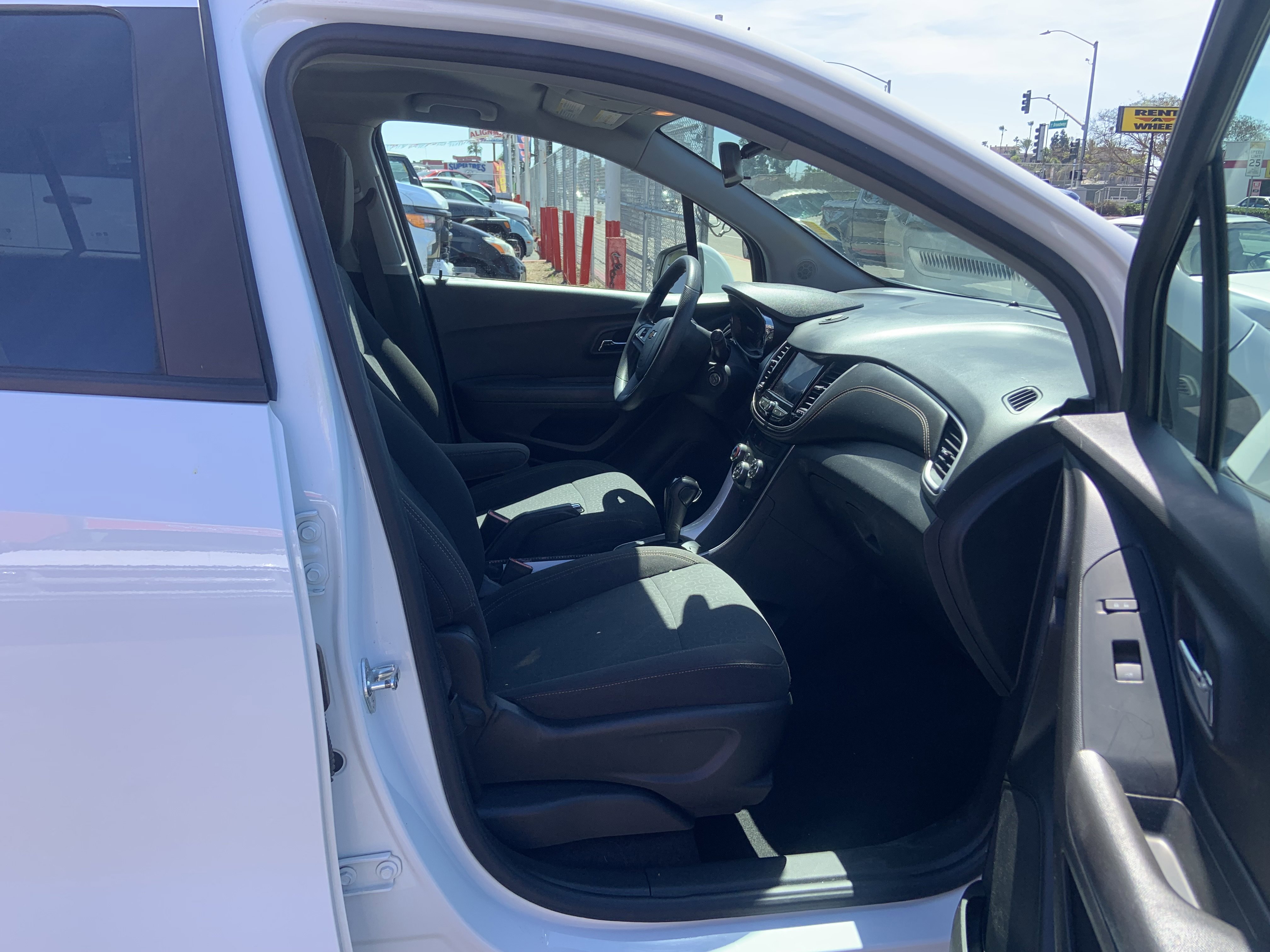 Used 2020 Chevrolet Trax LS w/ Tint and Cruise Package image 10