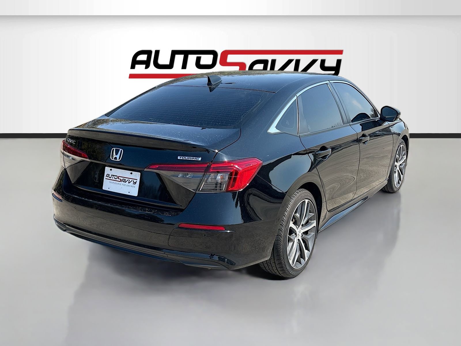 Used 2023 Honda Civic Touring image 7