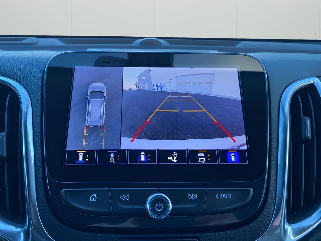 Used 2024 Chevrolet Equinox Premier image 29