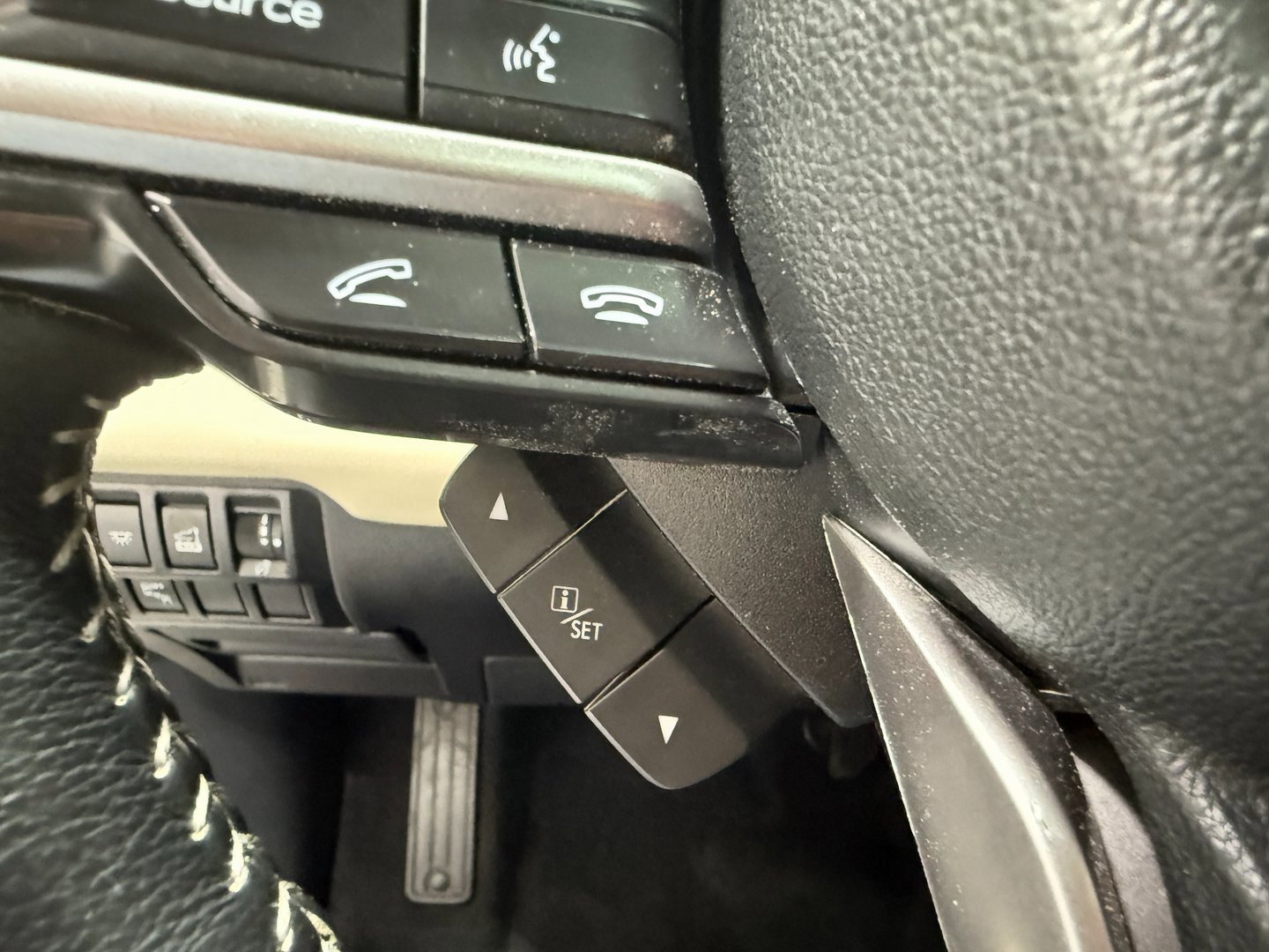 Used 2022 Subaru Ascent Touring w/ Popular Package #2A image 22