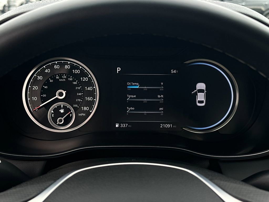 Used 2023 Genesis G70 3.3T image 25