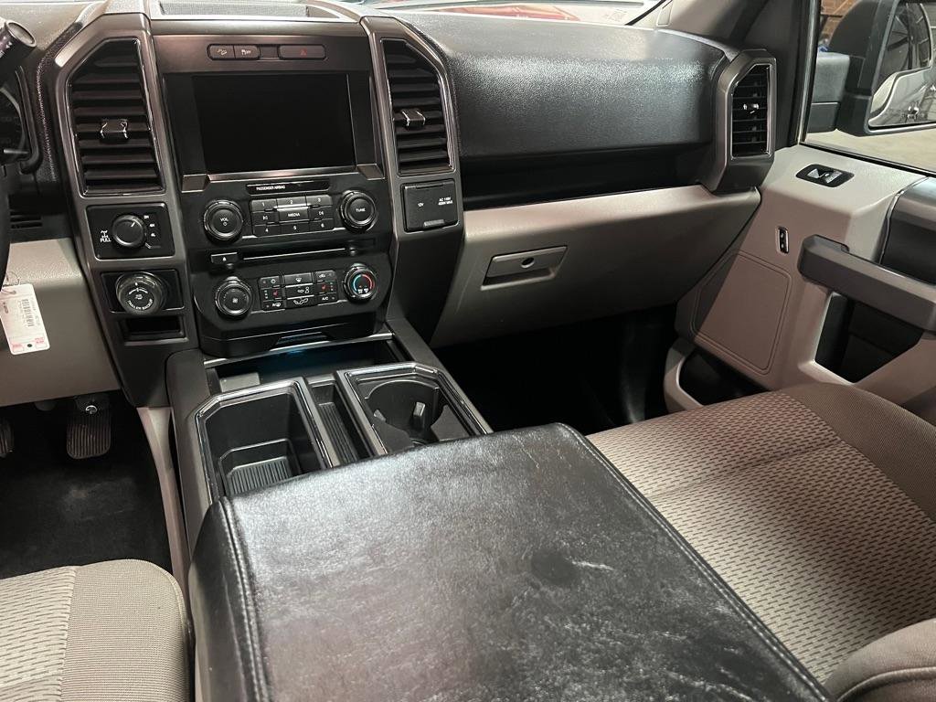 Used 2017 Ford F150 XLT w/ Equipment Group 302A Luxury image 20