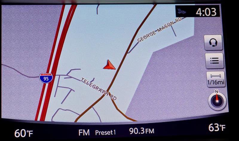 Used 2017 INFINITI Q50 Signature Edition w/ All Weather Package (L93) image 21