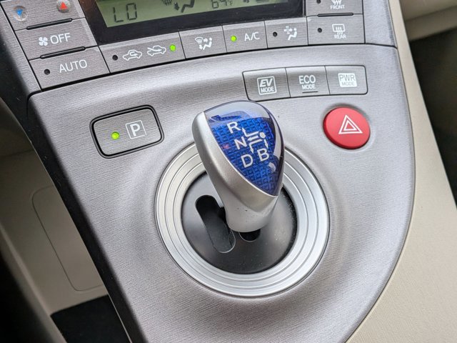 Used 2014 Toyota Prius Two image 14