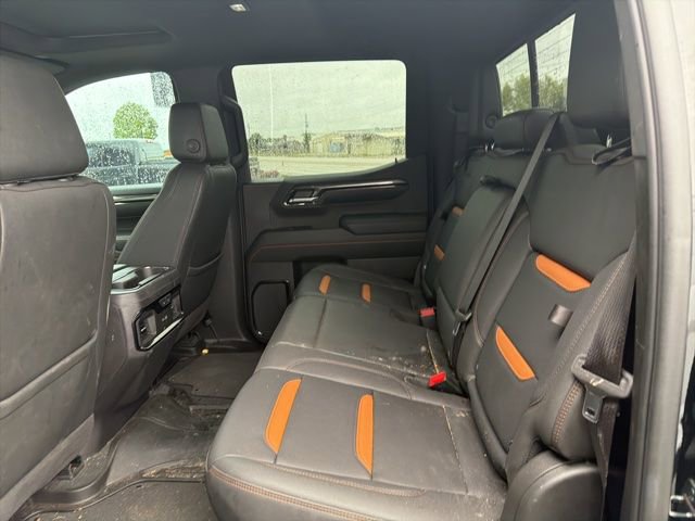 Used 2024 GMC Sierra 1500 AT4 w/ Technology Package AWD/4WD image 10