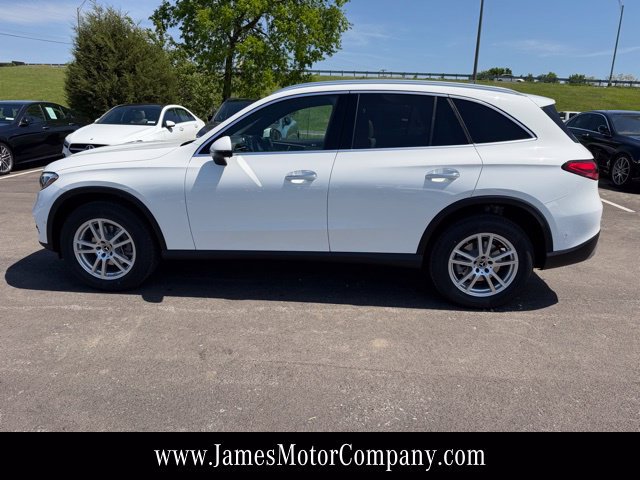 Used 2026 Mercedes-Benz GLC 300 4MATIC image 16