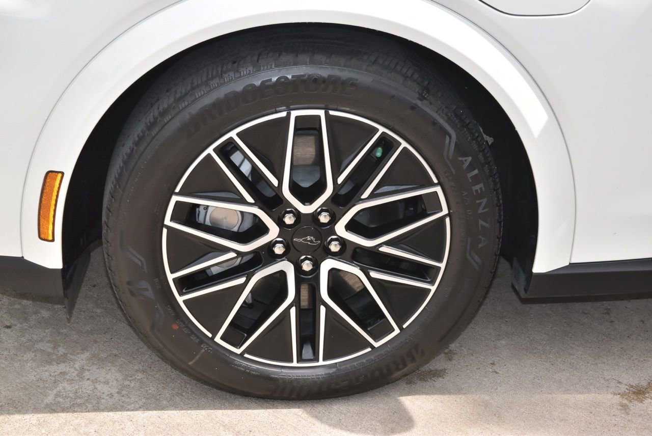 Certified 2025 Ford Mustang Mach-E Premium image 36