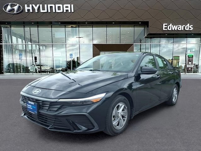 Used 2024 Hyundai Elantra SE